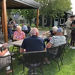 520 Op Recreatiepark De Wielen 샬레 *