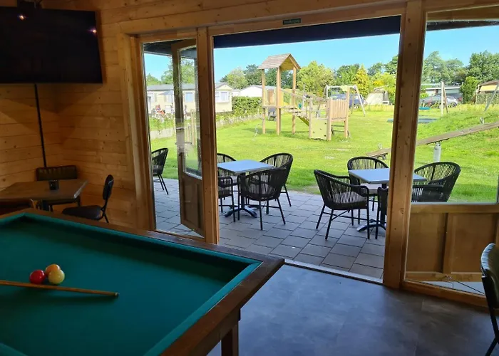 520 Op Recreatiepark De Wielen 샬레 신트 마르턴